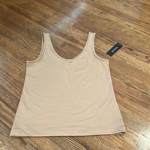 BANANA REPUBLIC